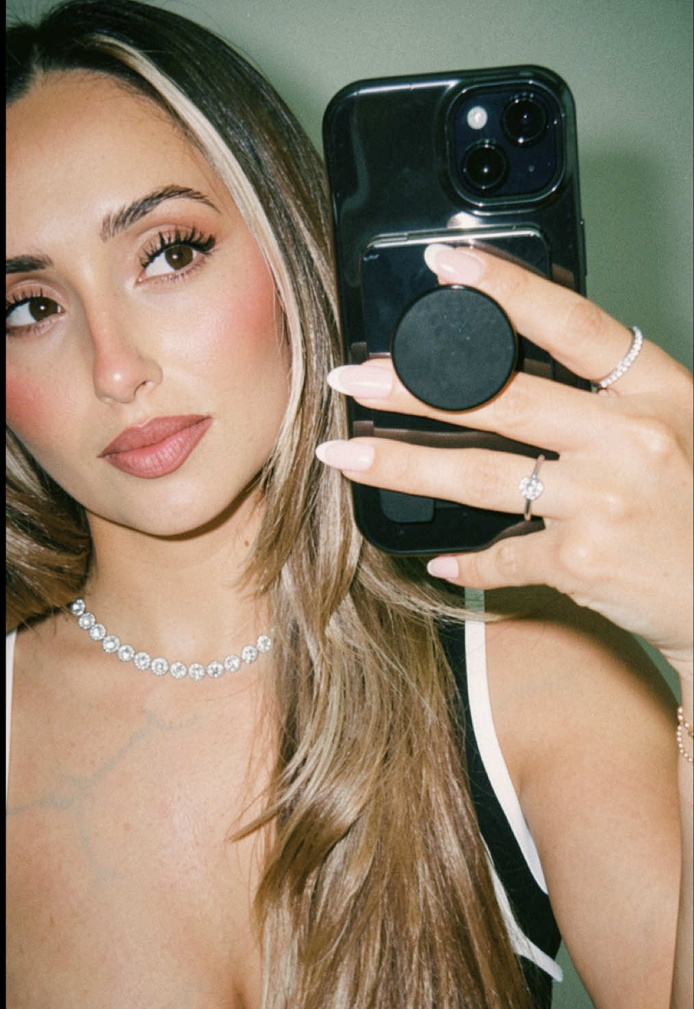 @Bb