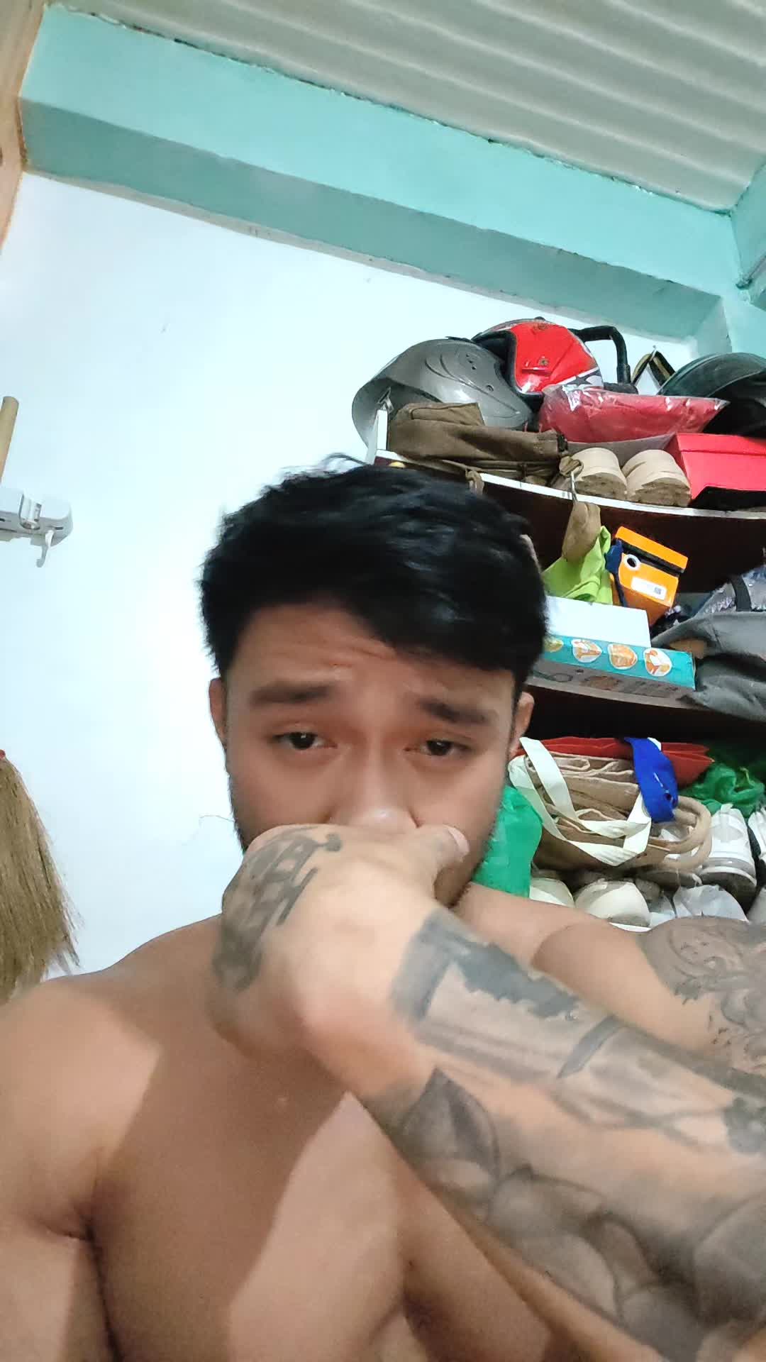 @ang-elo