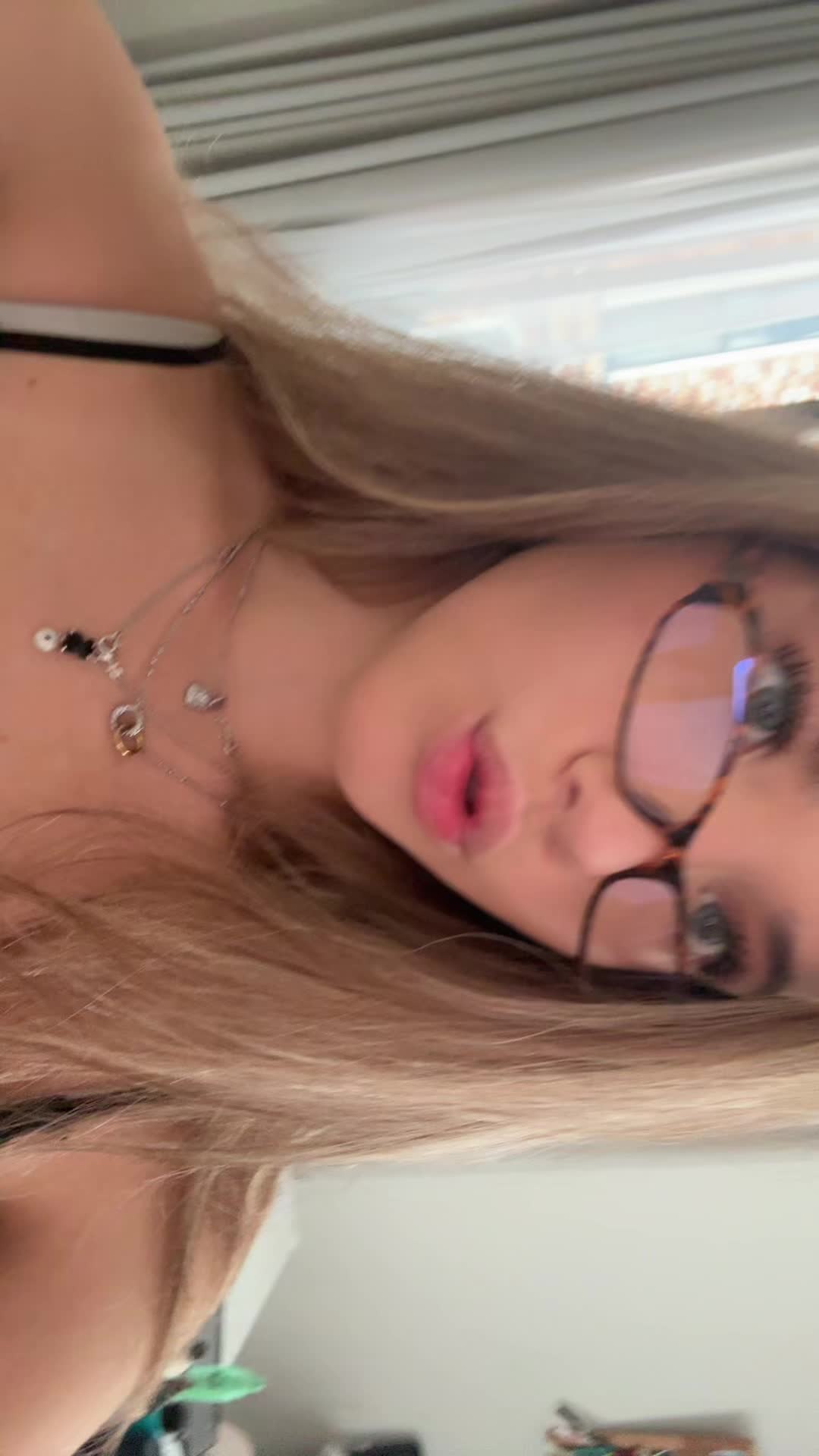@zhelninamaaaaa
