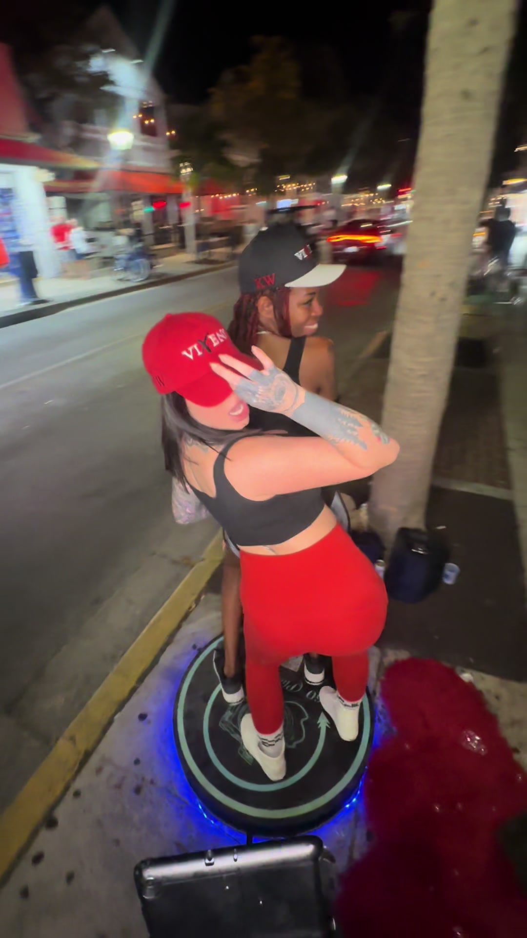 @Dana_Von_D
