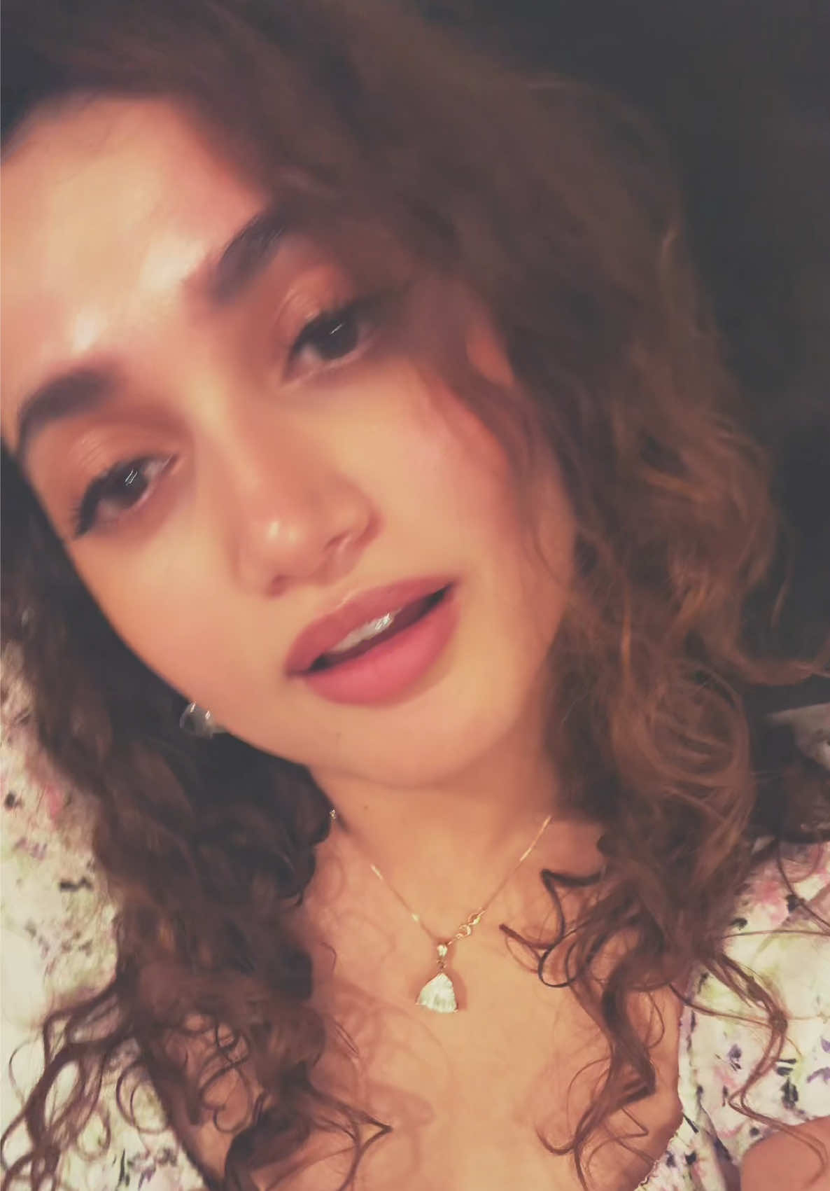 @Monii💫