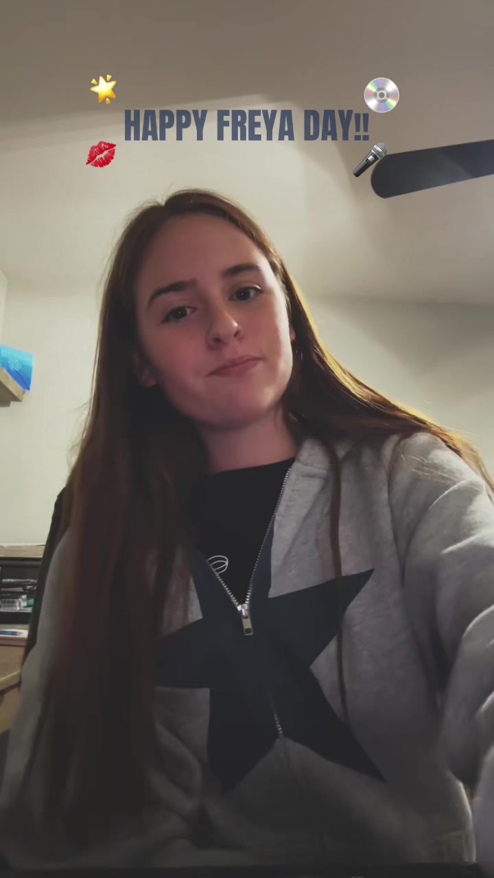 @Kenzie Rae💋❤️