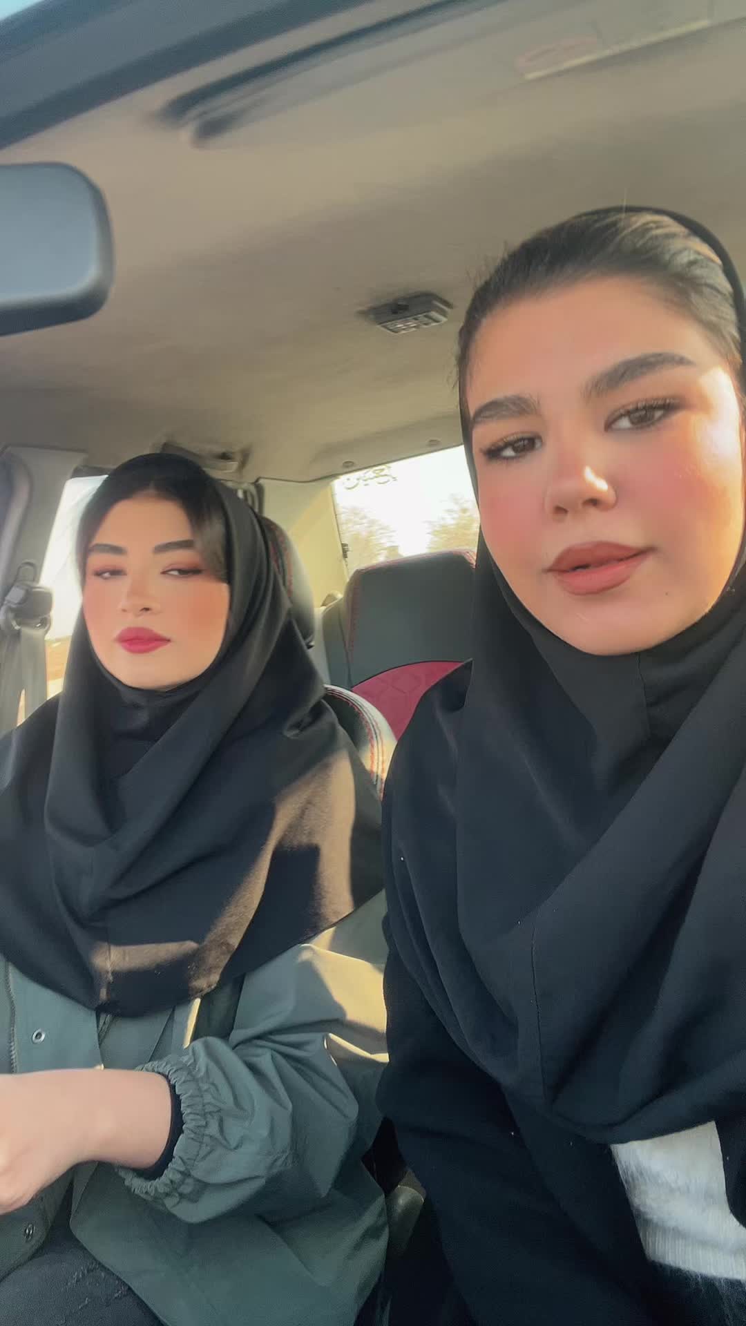 @sara khakpir