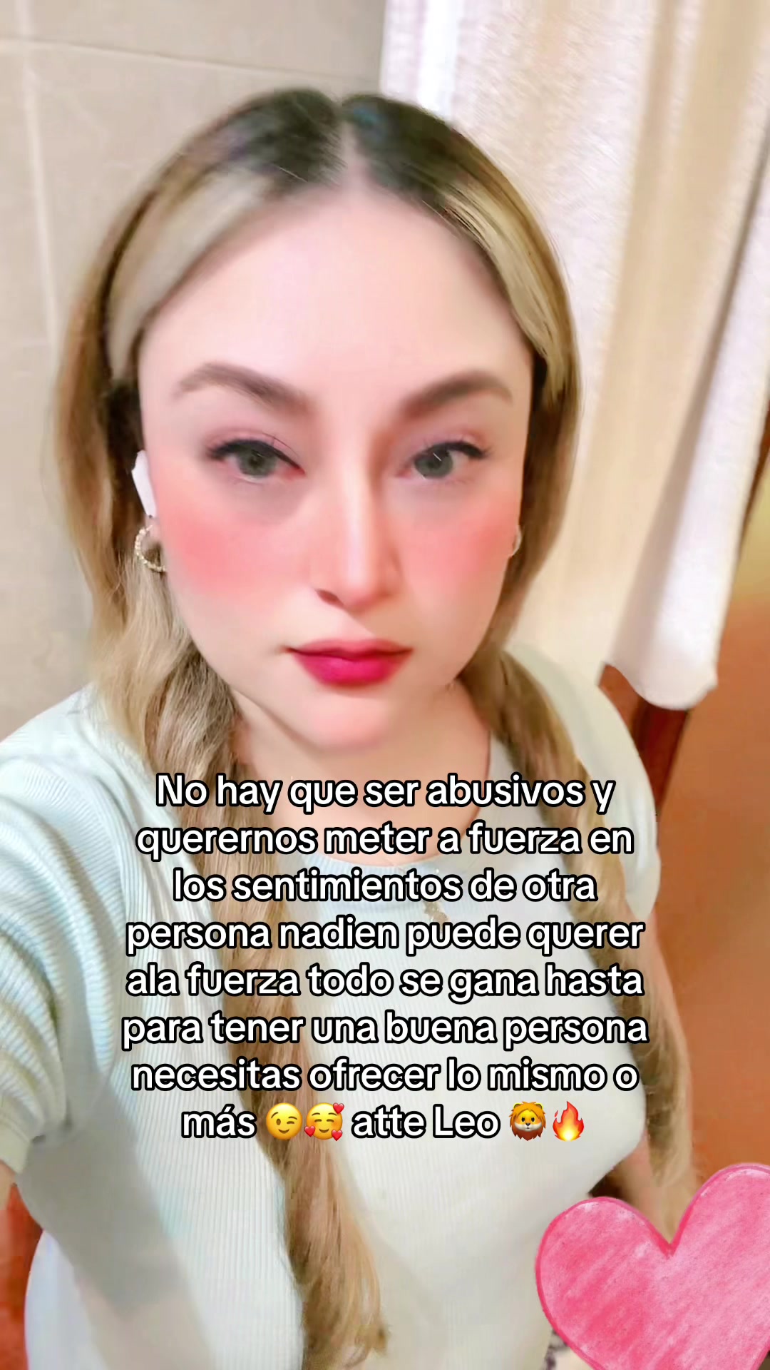 @LA EMPERATRIZ LEYVA💜