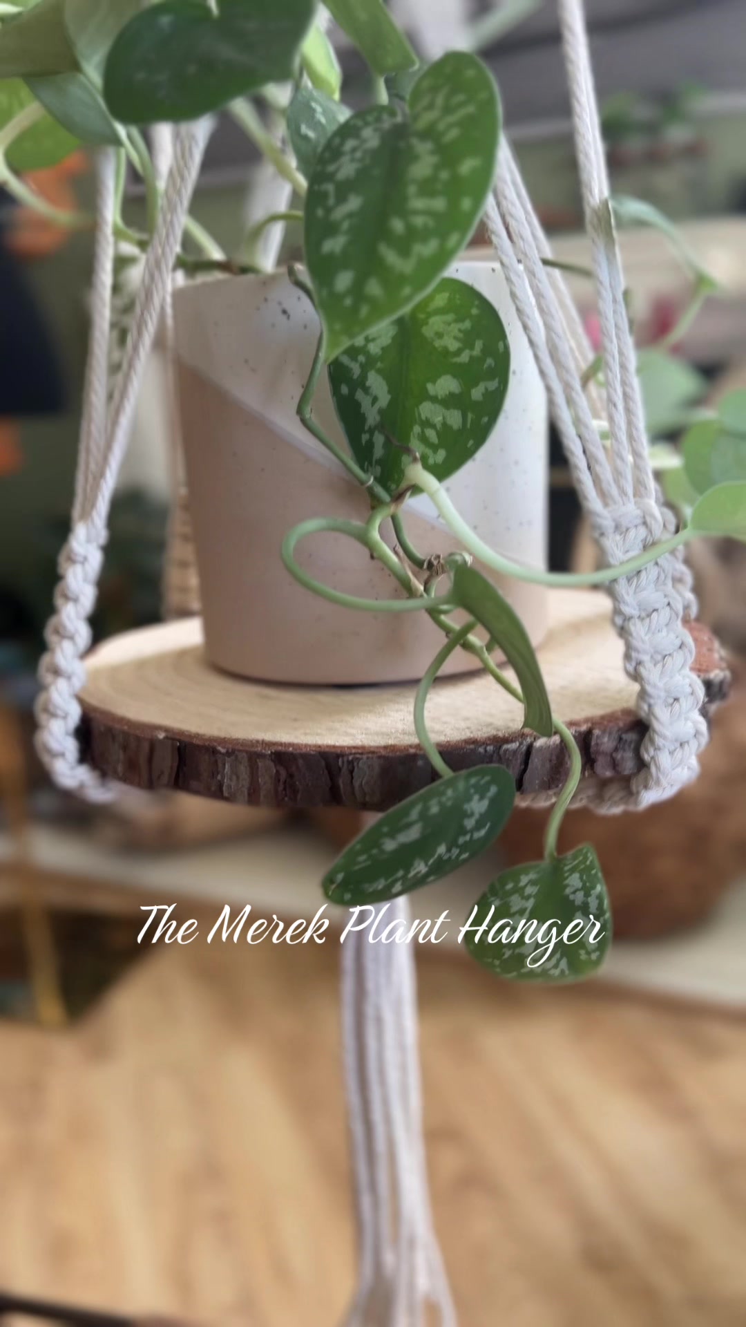 @AngsCraftsnCreations• Macrame