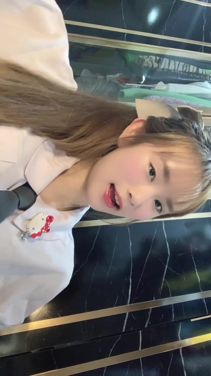 @yujeen.indyy
