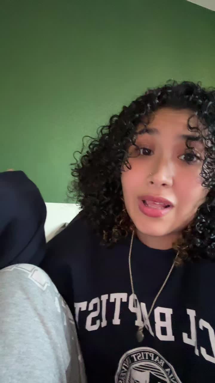 @NoElAnI eXpOsEd