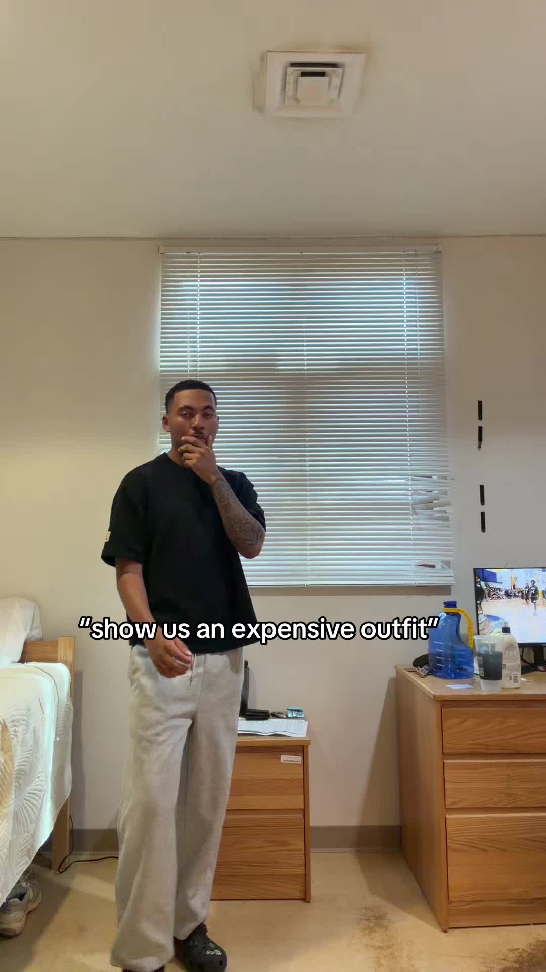 @Jayden🕷️