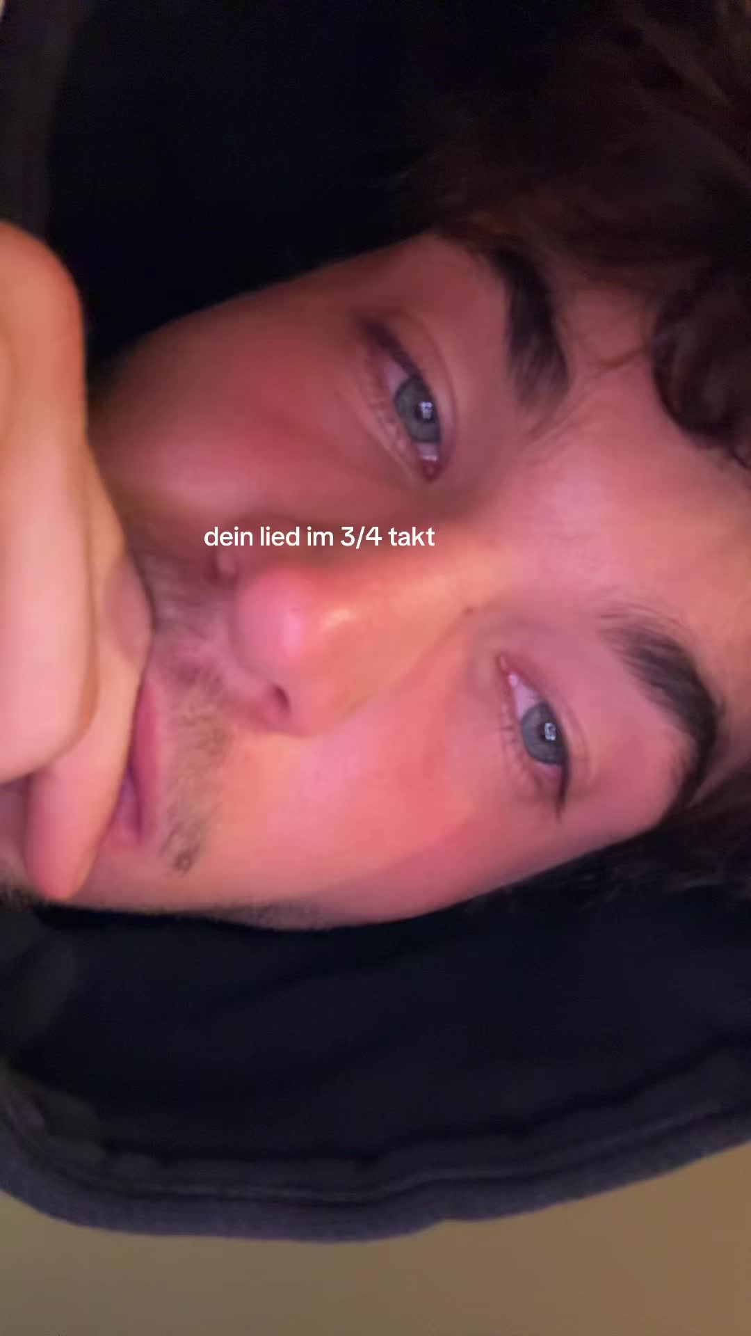 @simon