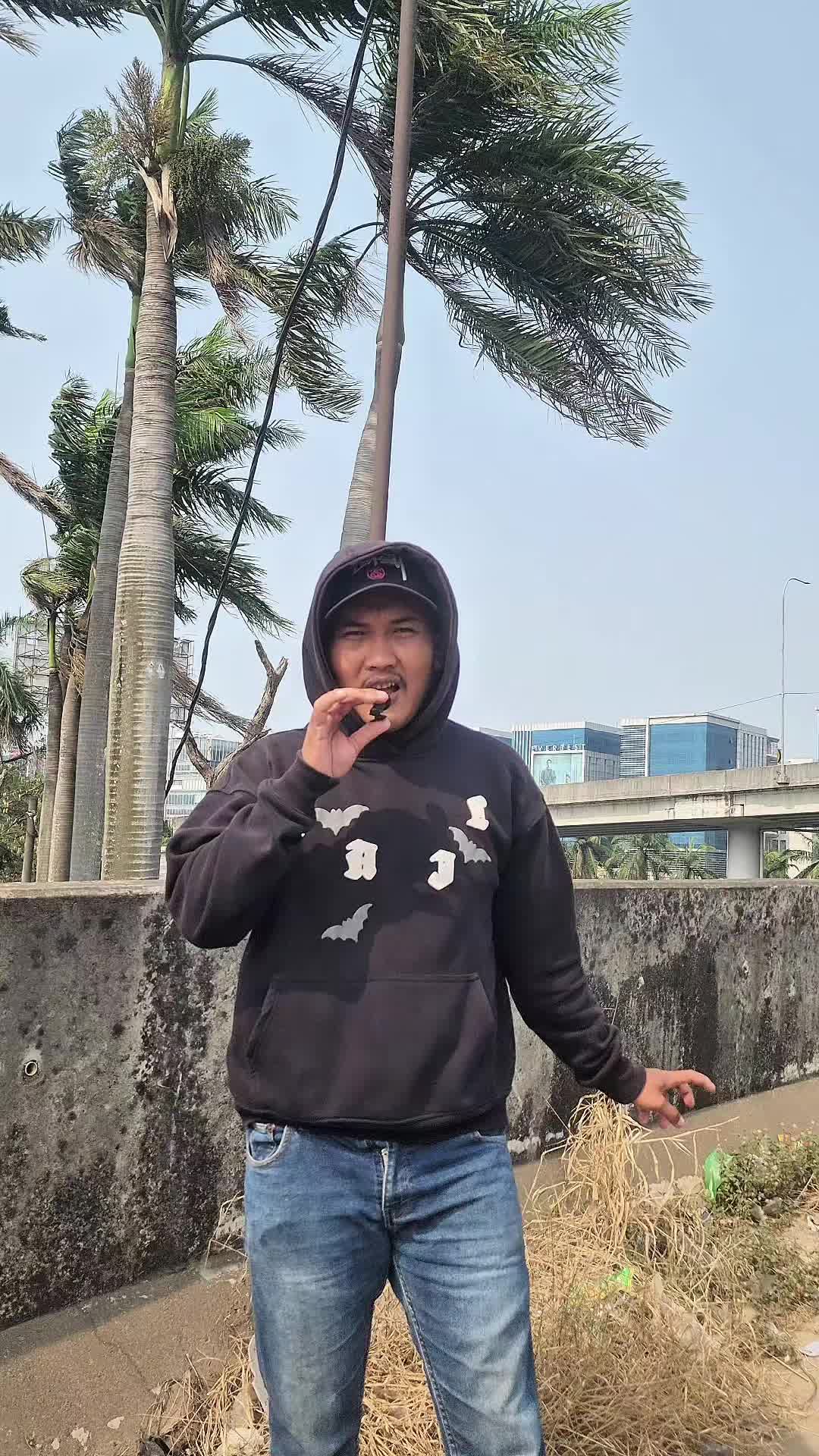 @Distributor Plastik