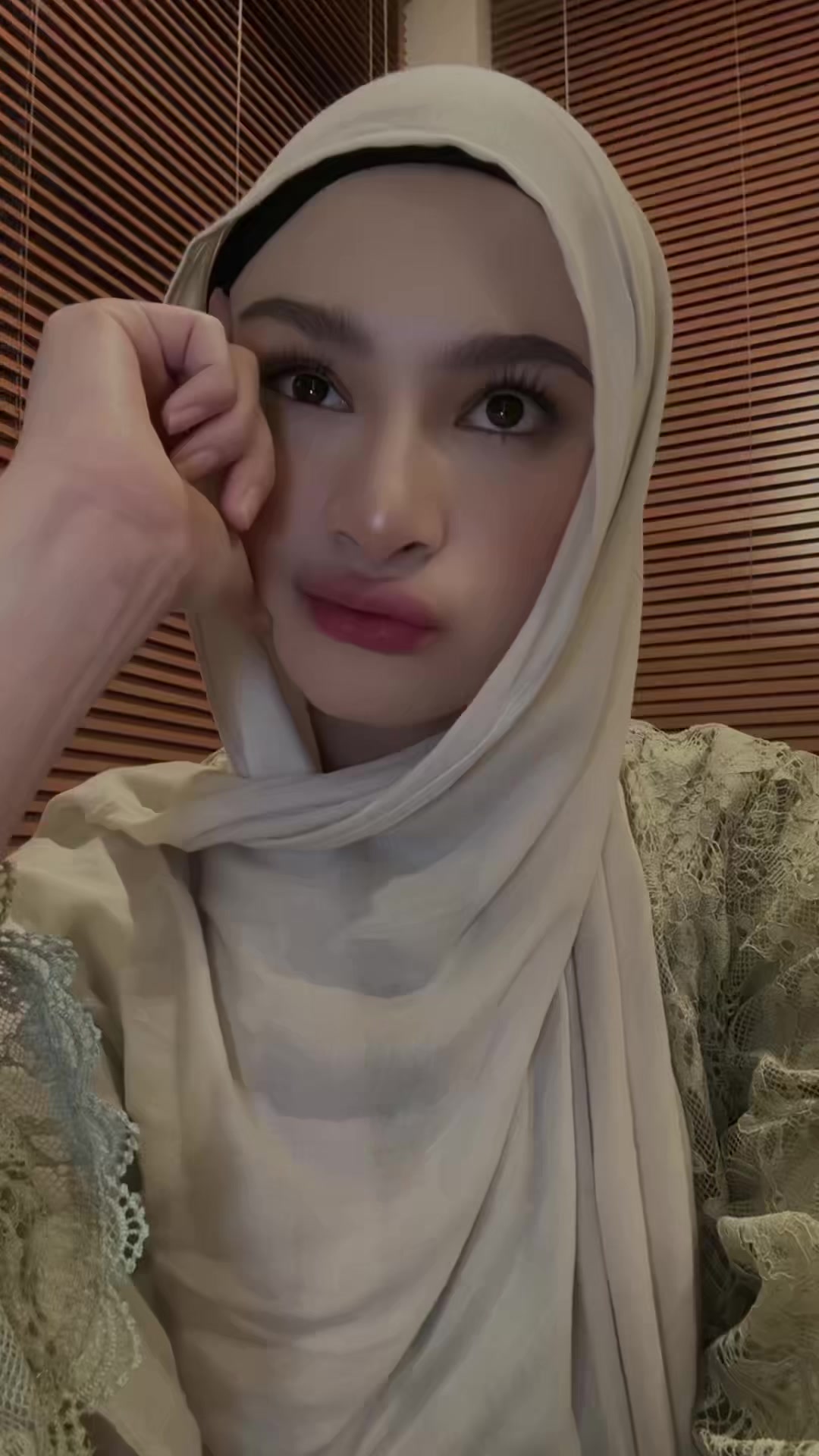@G