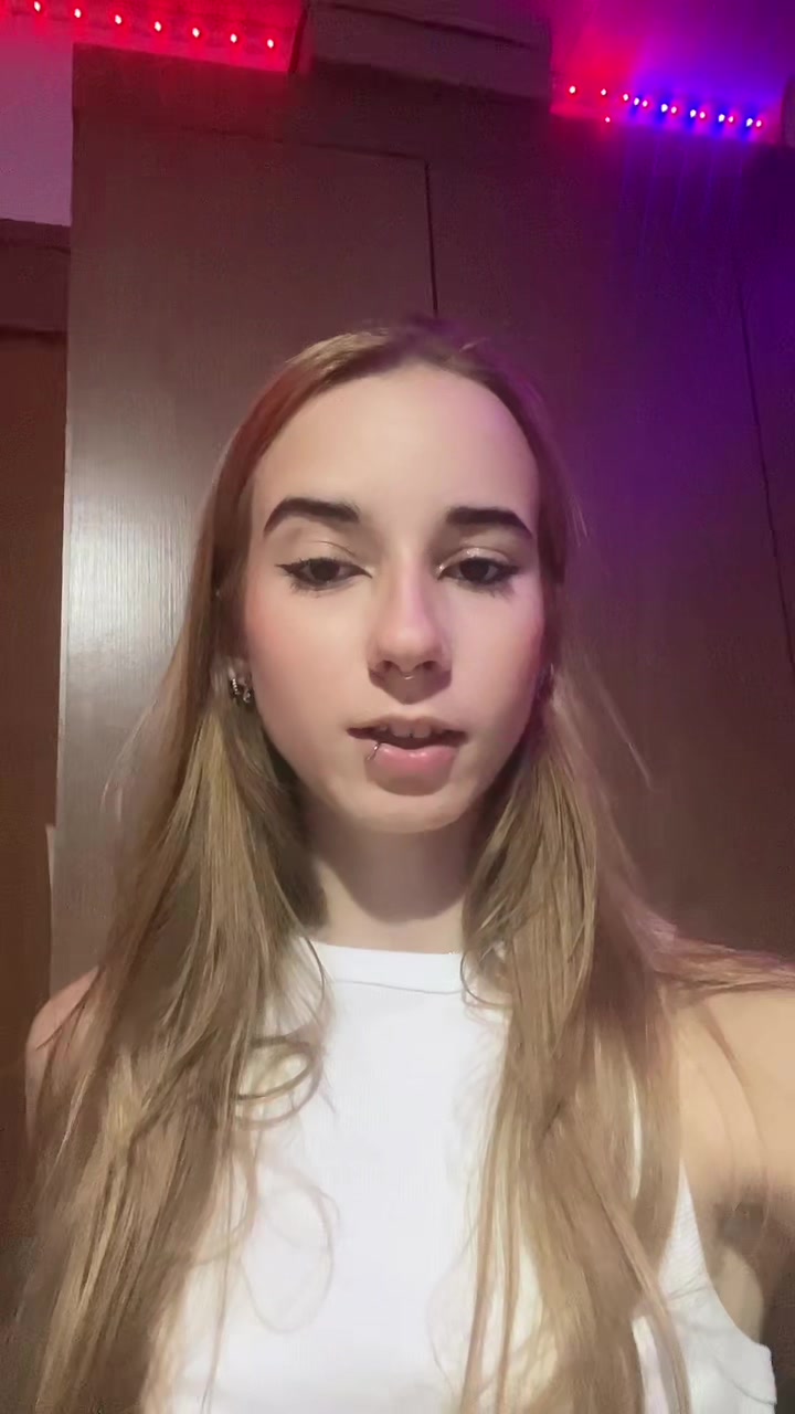 @💋