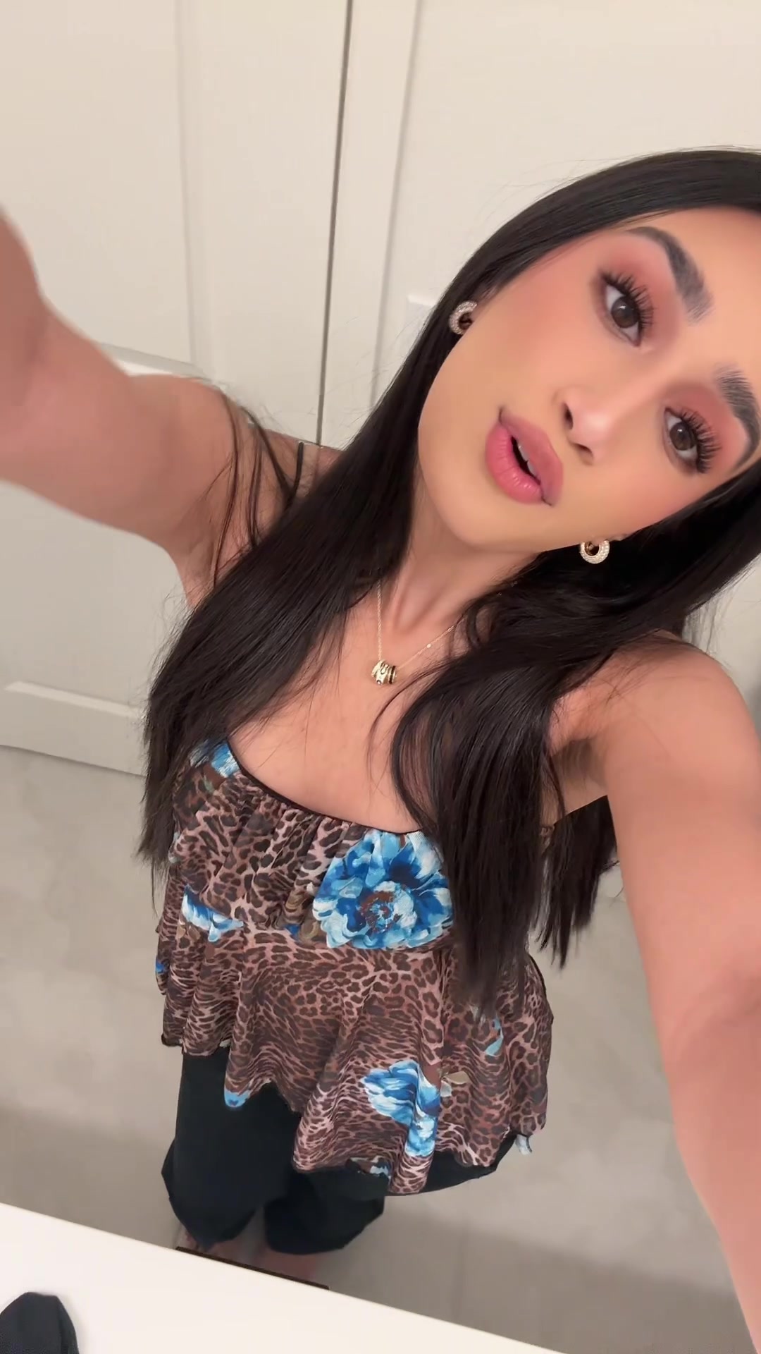 @devangi