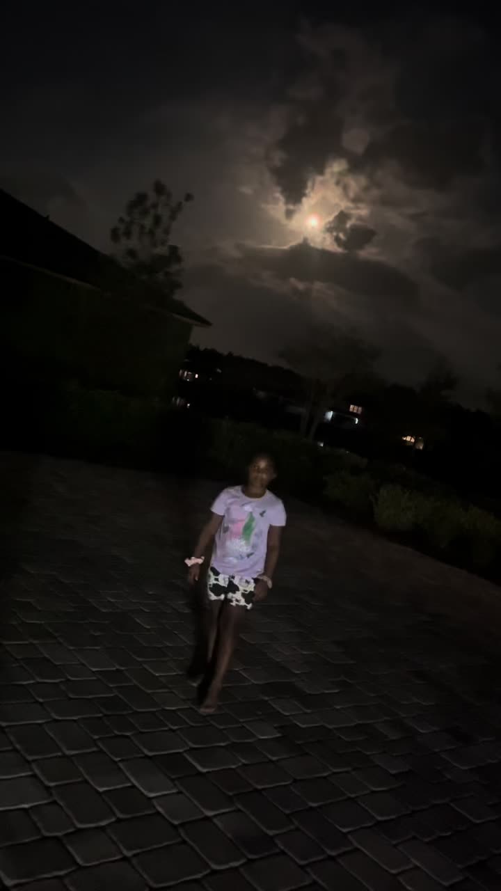@Chasing_Ki_Shay