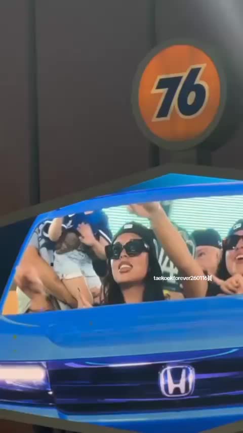 @UnRealLove