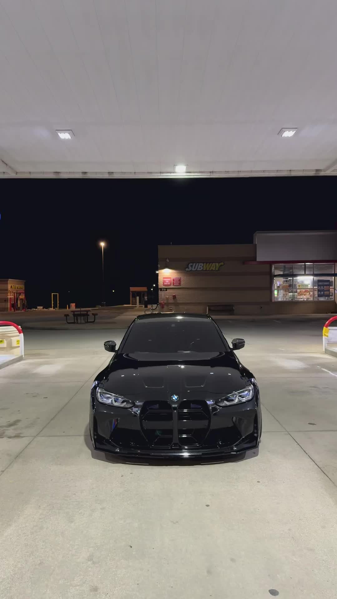 @⃟
