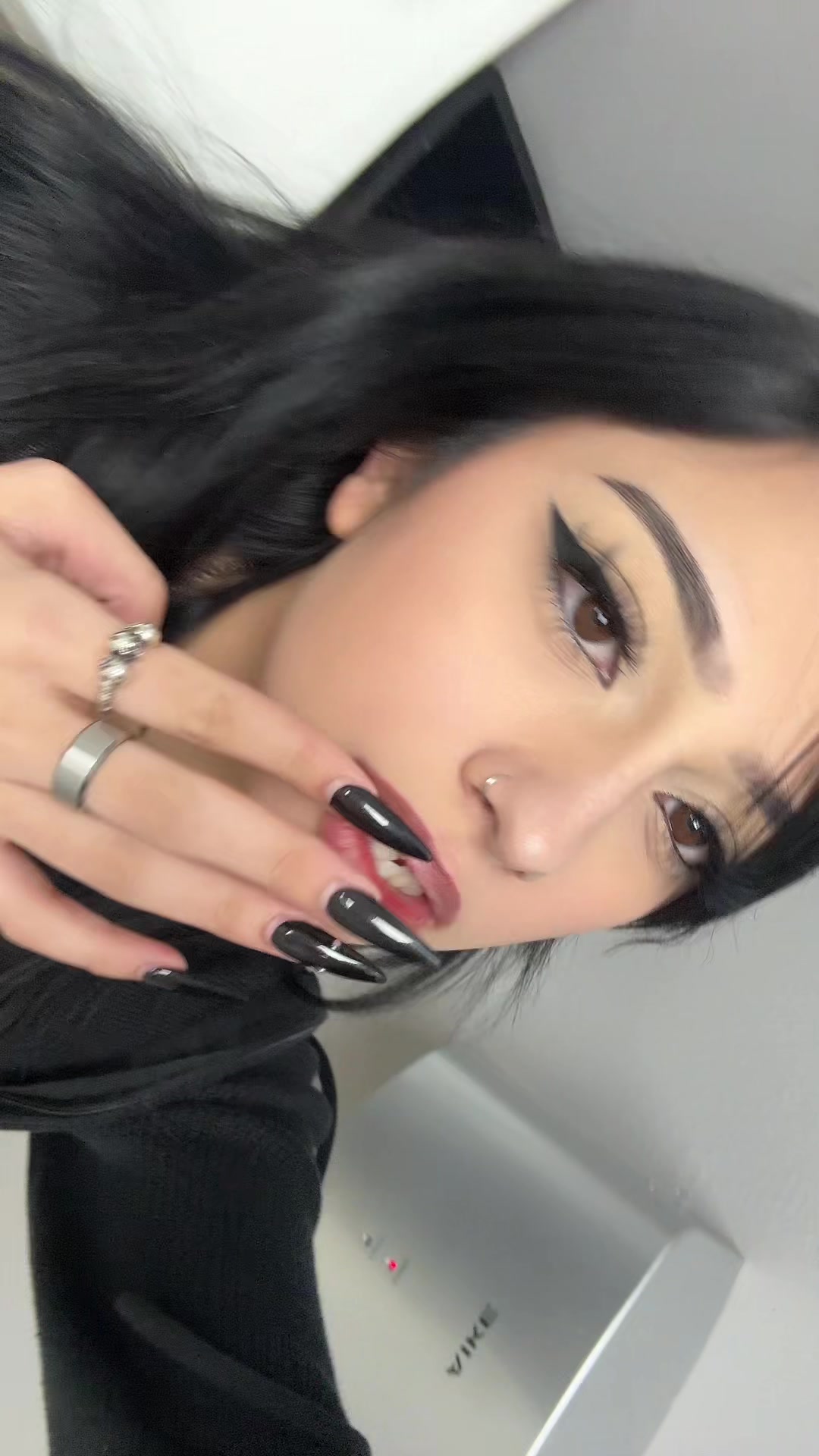 @xx