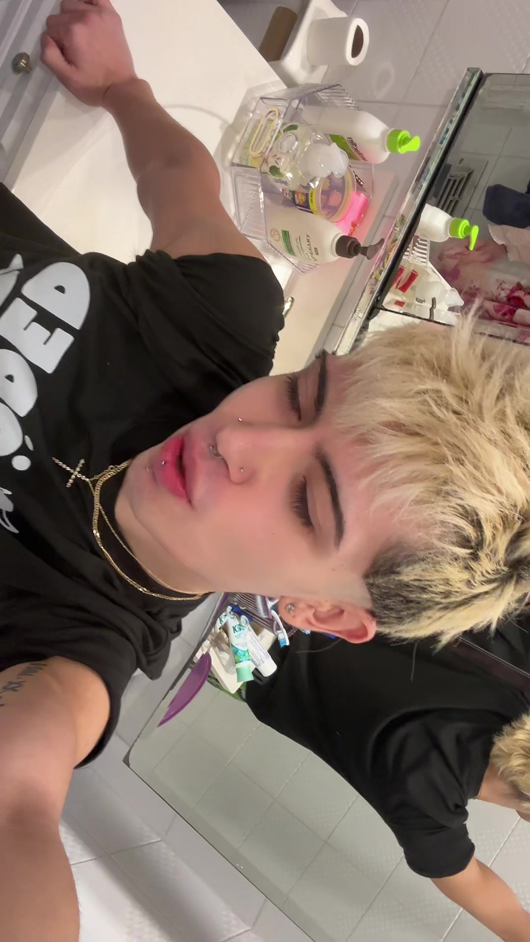 @exoboy