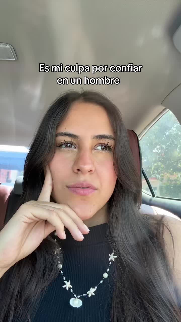 @Ana Karen González