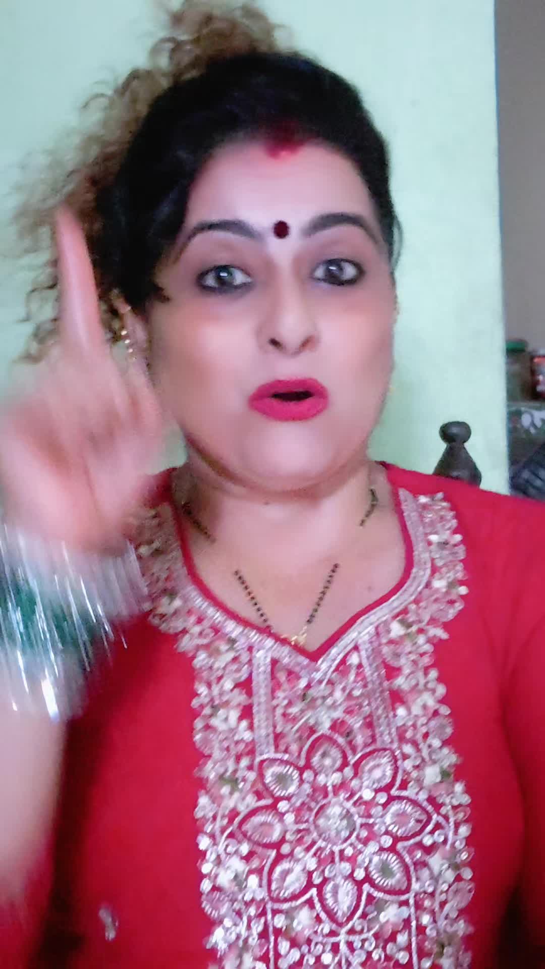 @its- me- juna(स्याङ्जालि चेली)