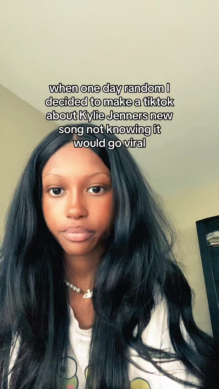 @bloomingbambina