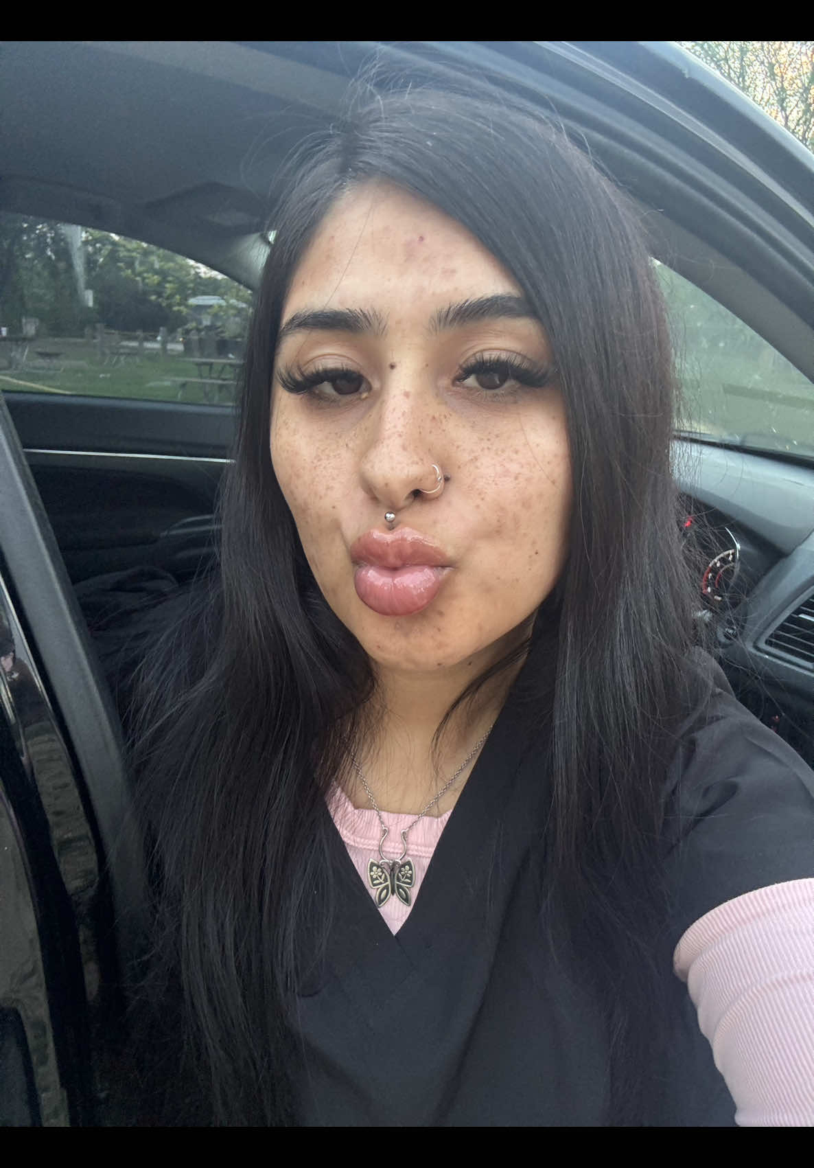 @Haley Monique🍒
