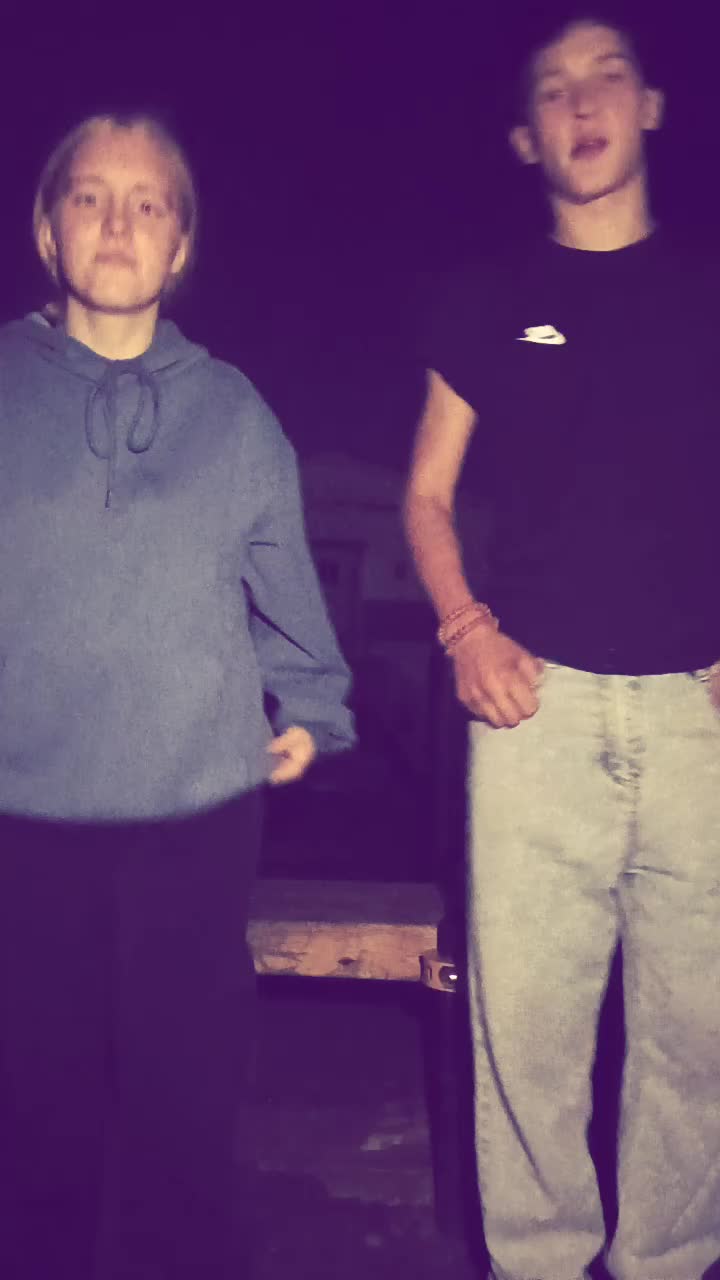@Алинка😅❤