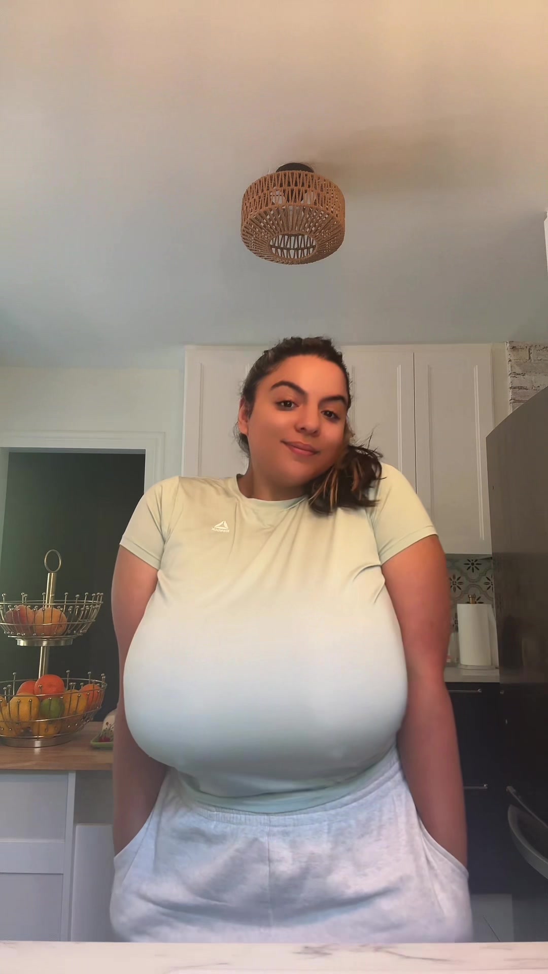 @iloveteniah
