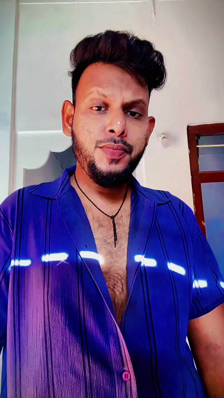 @𝐀𝐬𝐡𝐟𝐚𝐪👑