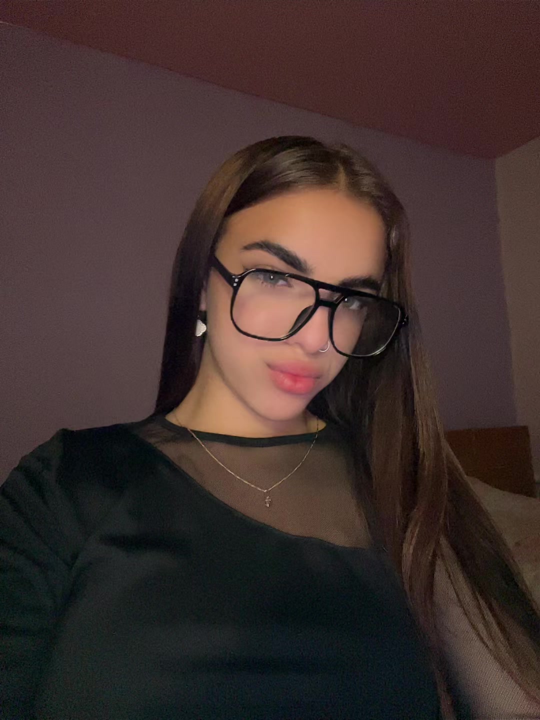 @𝓶𝓪𝓻𝔂𝓪𝓼𝓱𝓪