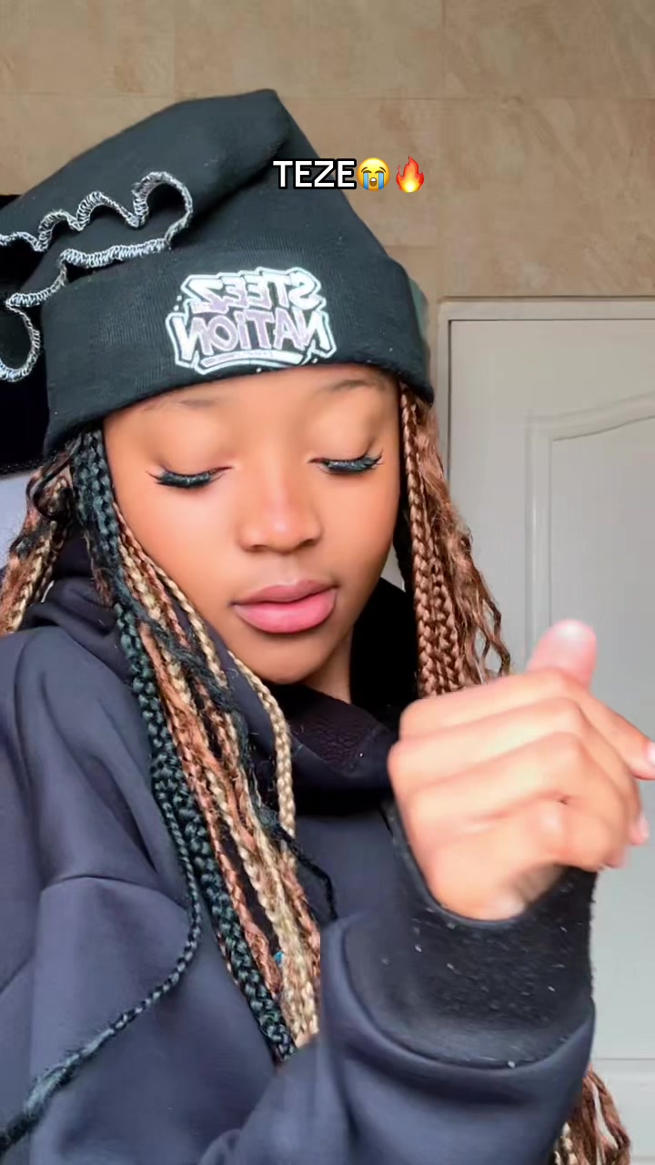 @KaraboRay🤭🤭🤭🤭.