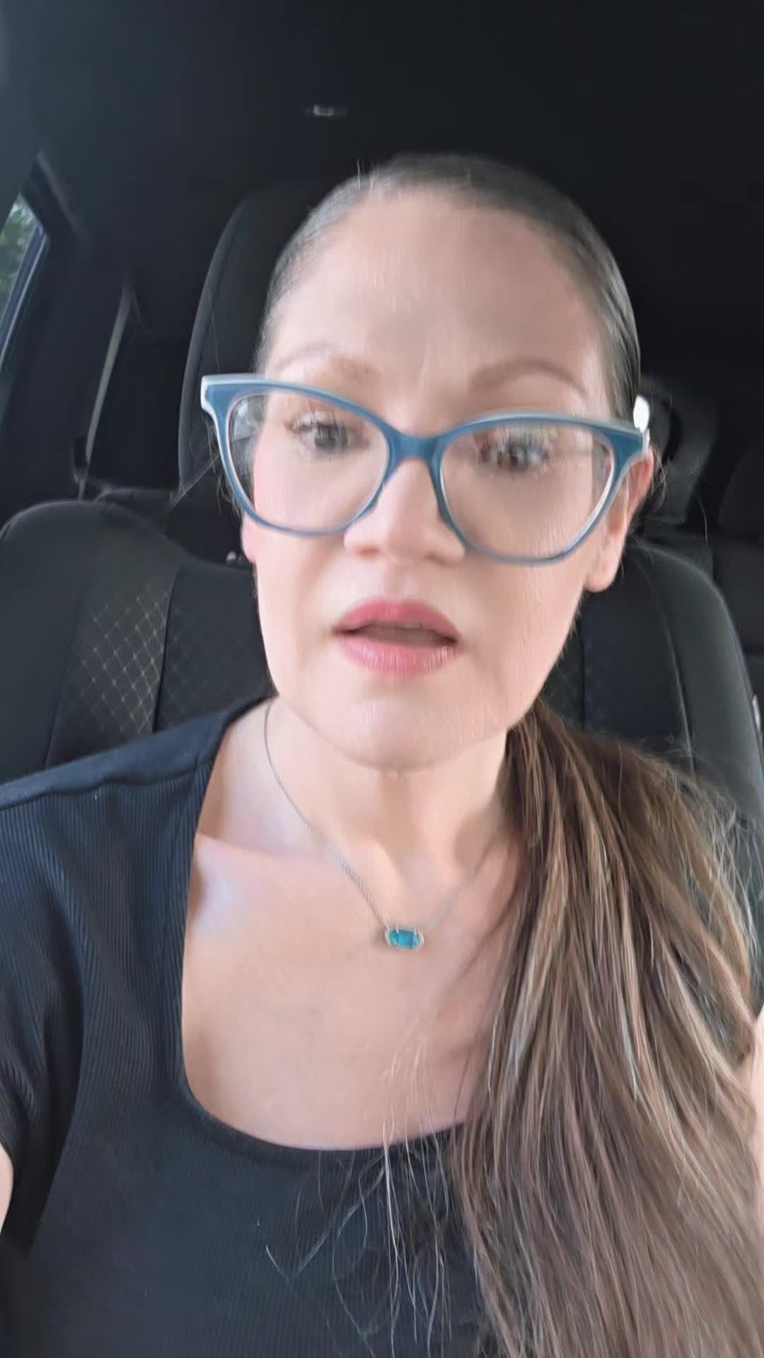 @Bea4Bargains