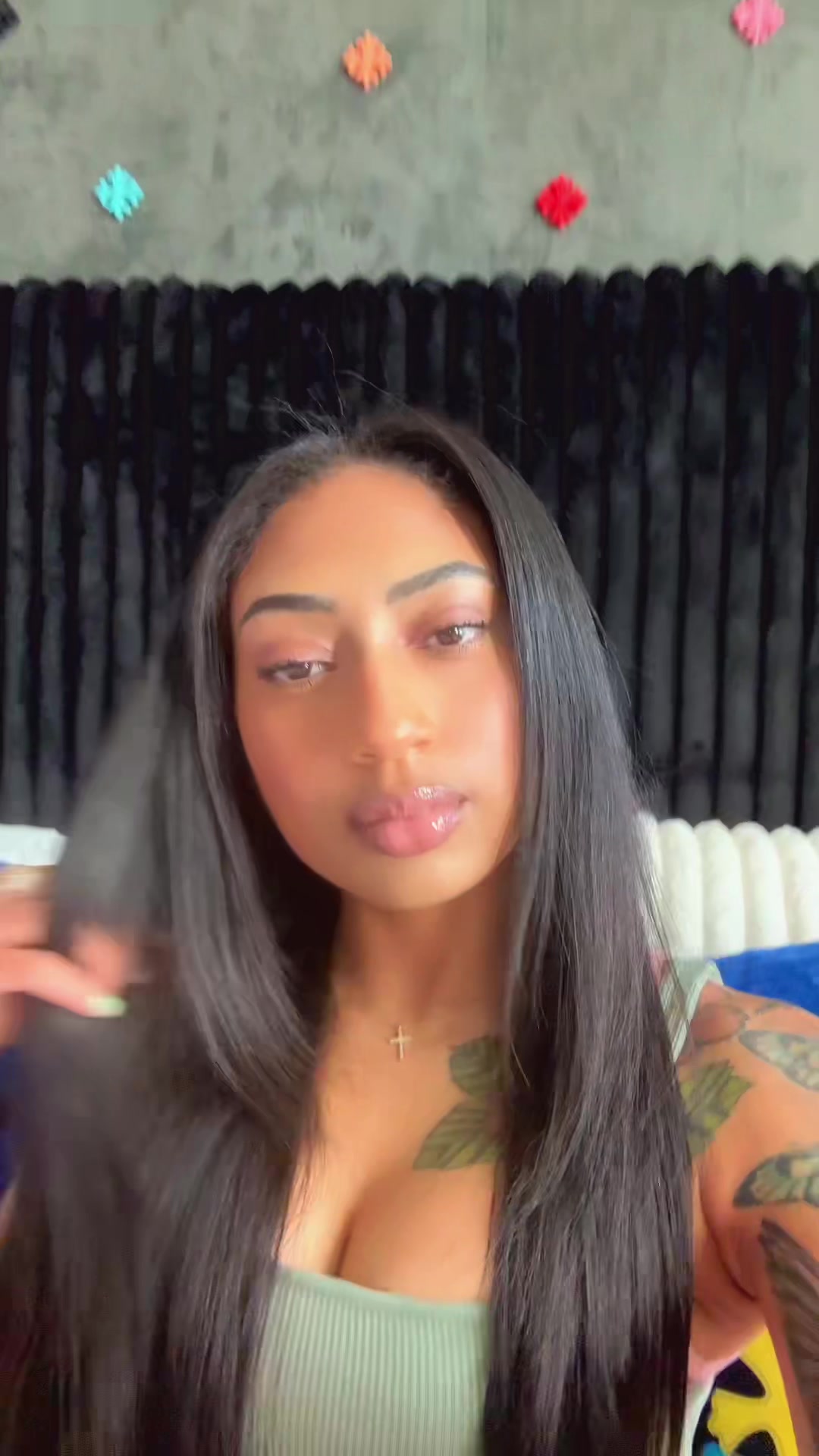 @prettyone__