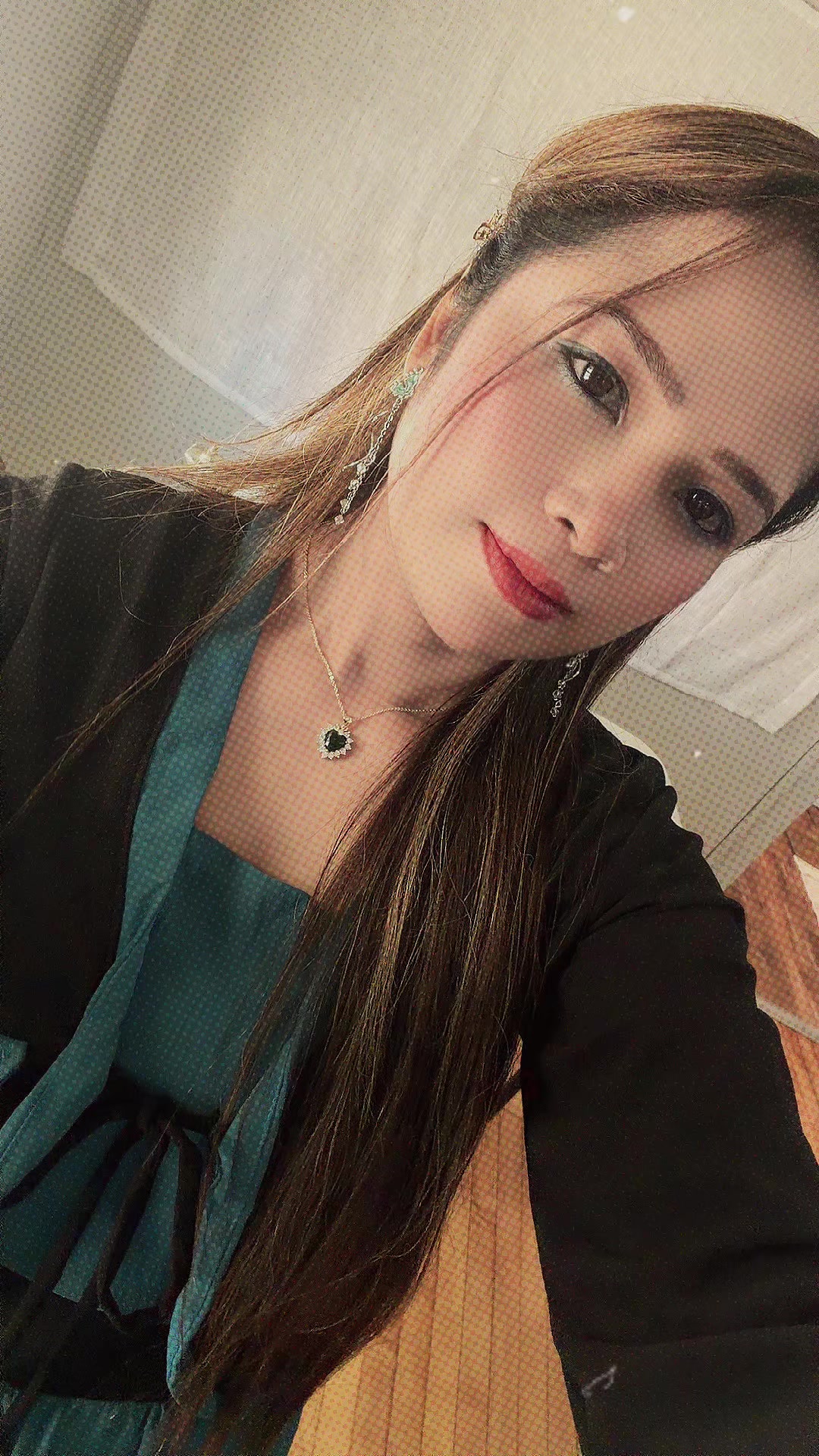 @SweetyRos786