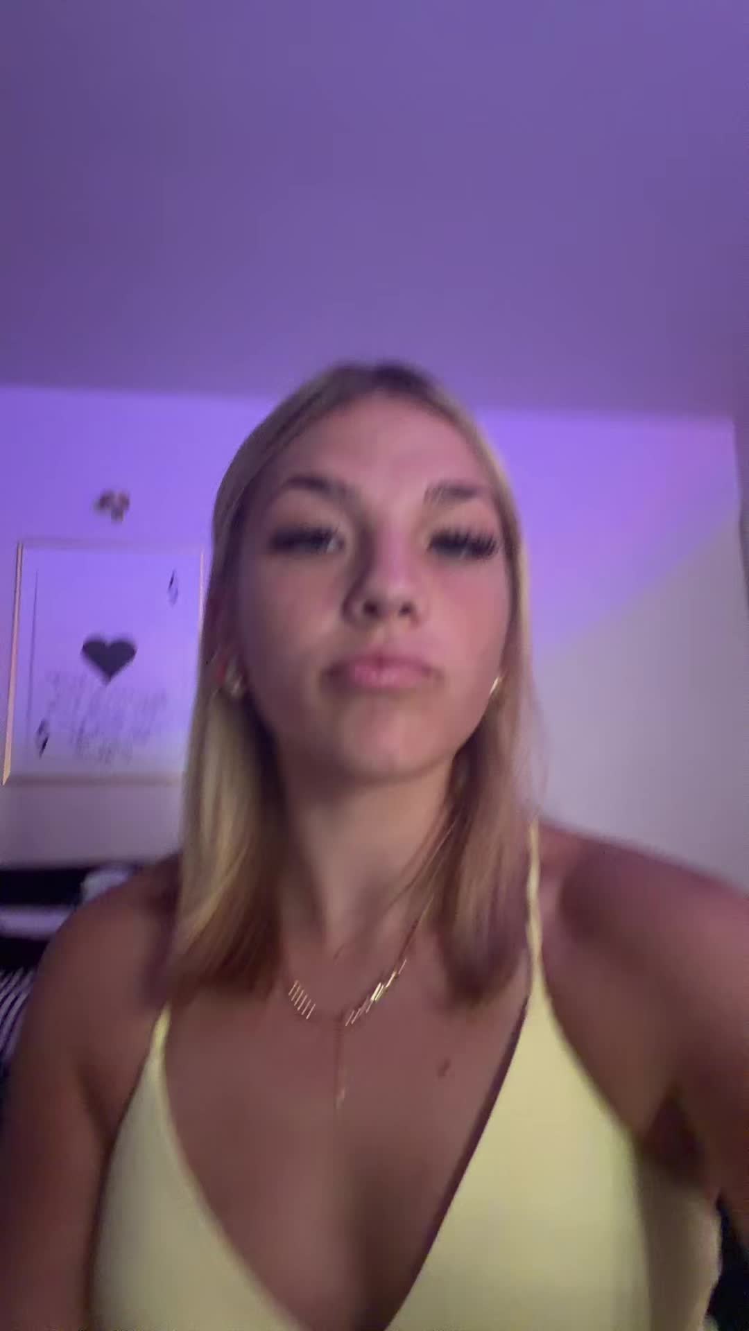 @aye