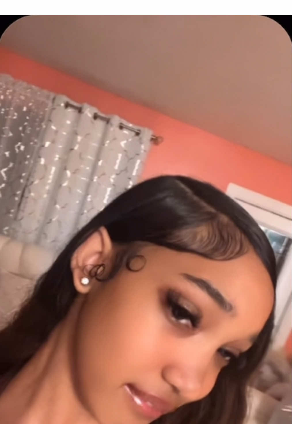 @️