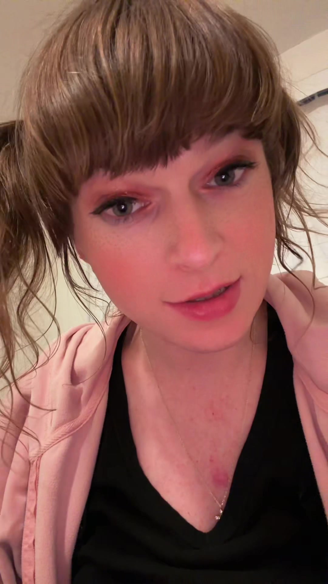 @LIZZZY