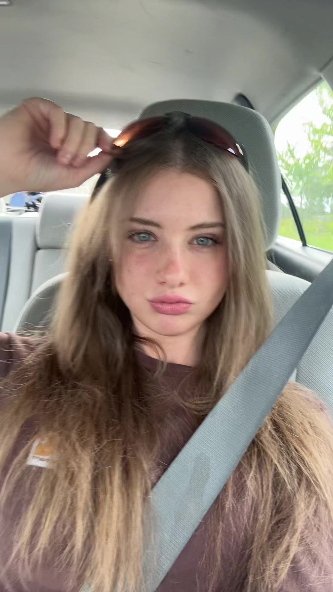 @Julia_Grace