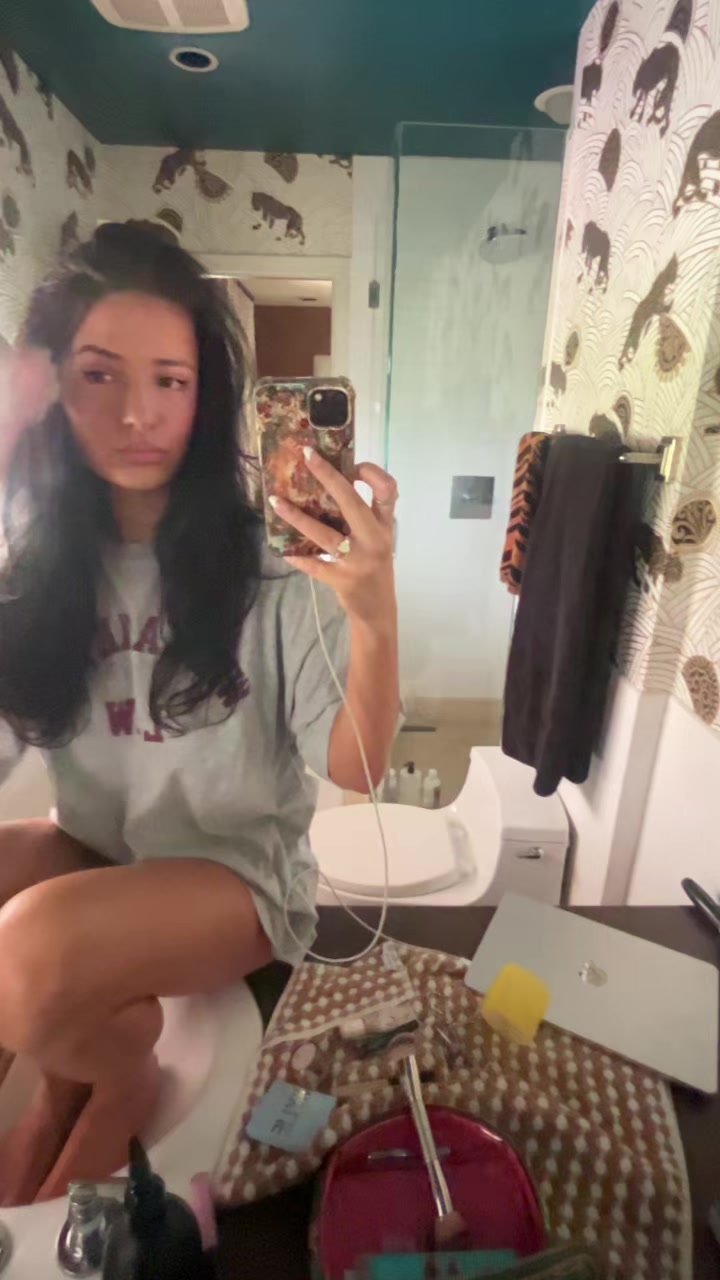 @zoeraabed.yourcenturion