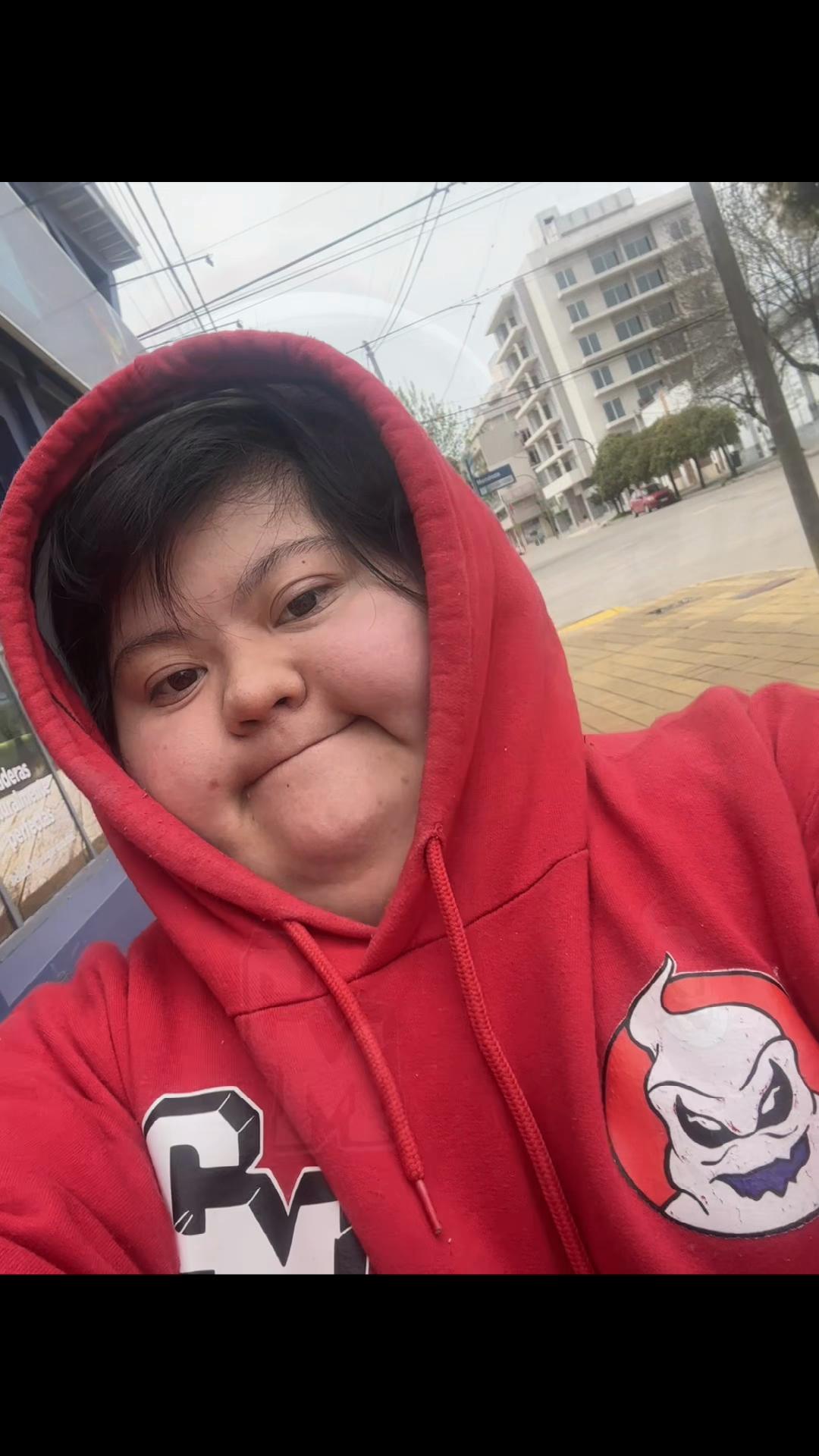 @Feli ama a a iancito