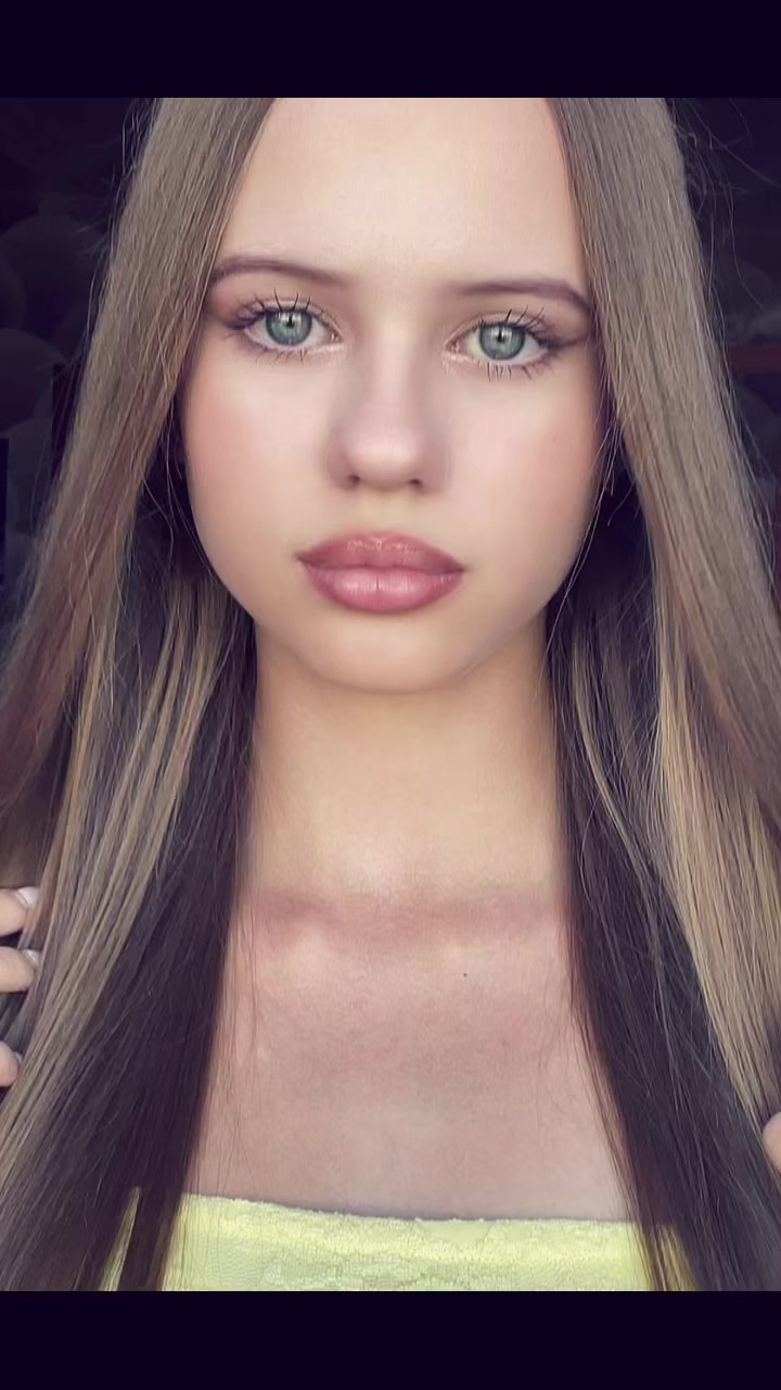 @anyavvv