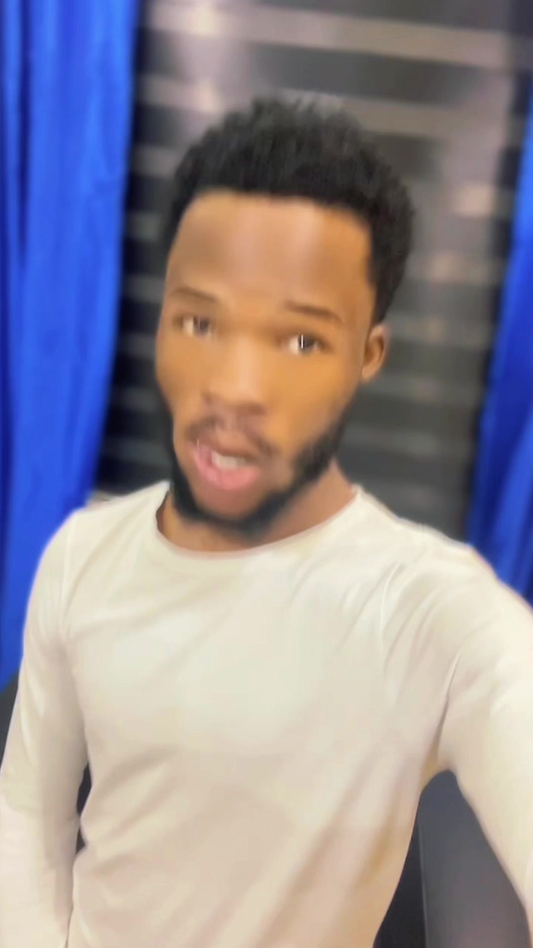 @Mathi flex ✨🫆(𝔾𝕆𝕆𝔻𝔹𝕆𝕐)
