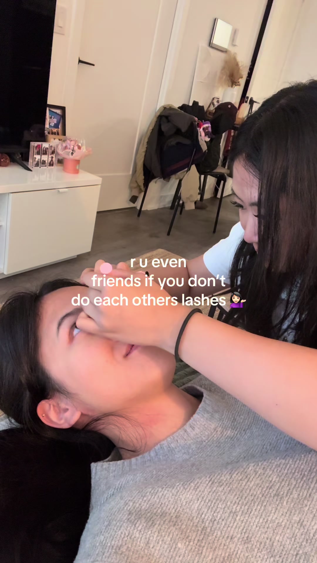 @Monika & Maddy ๐ค๐ต