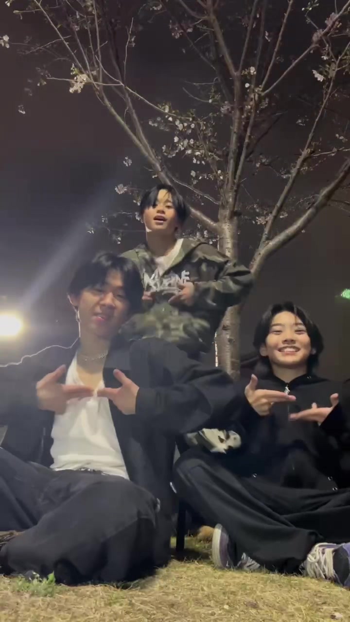 @TOKYOBANANABOYZ