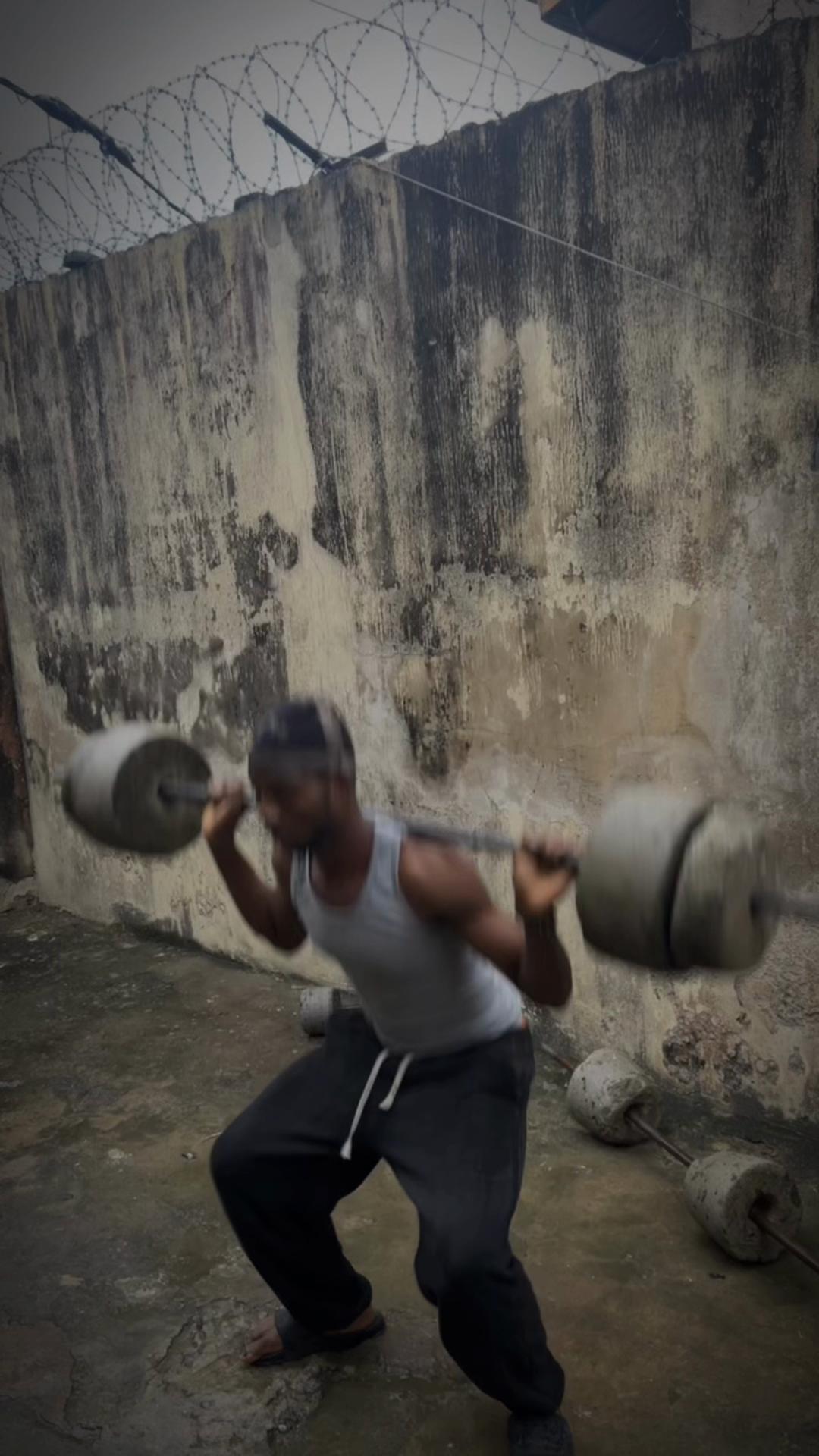 @LAWO OF LAGOS 🤣🤣