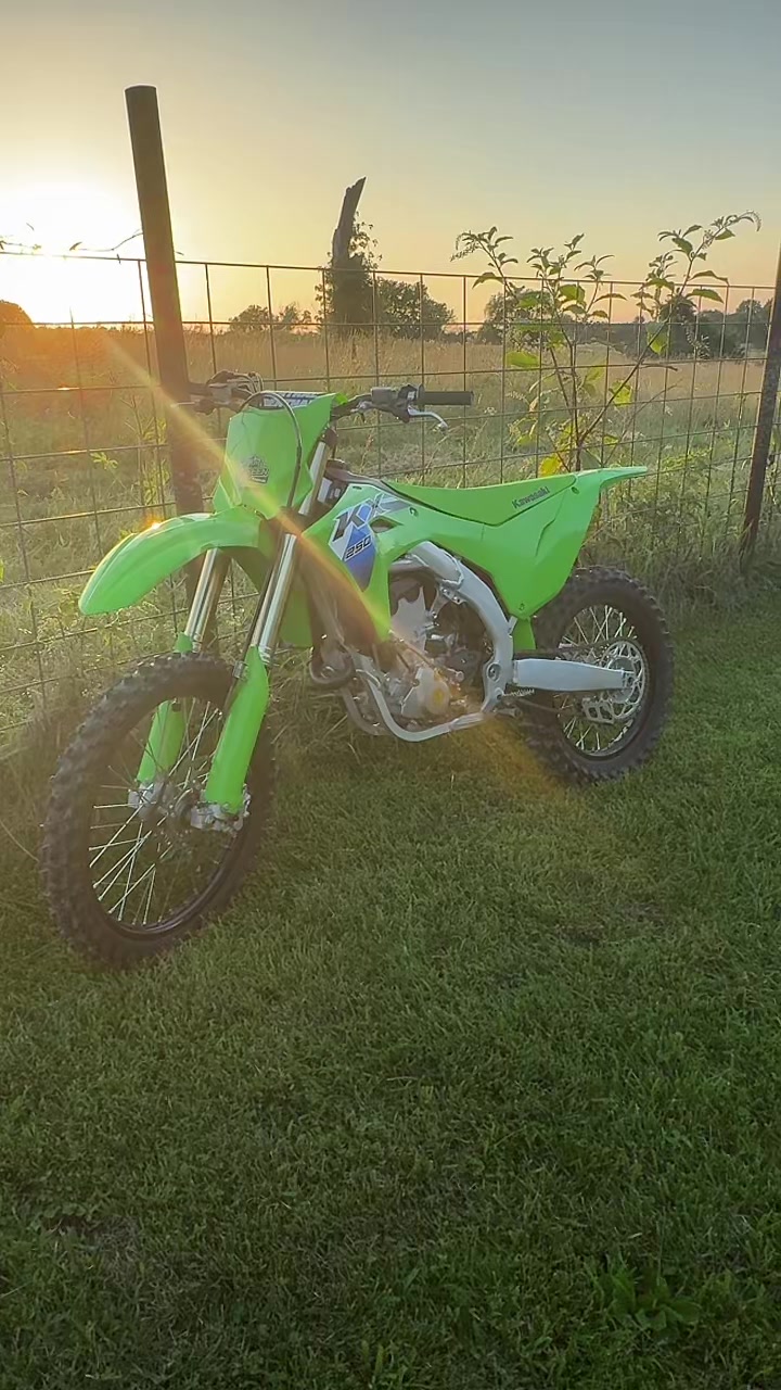 @ThatKawasakiKX250