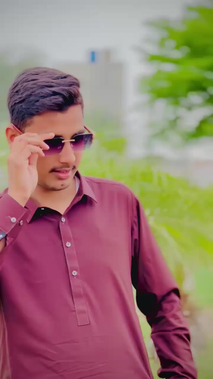 @MALIK FARAQ 💯