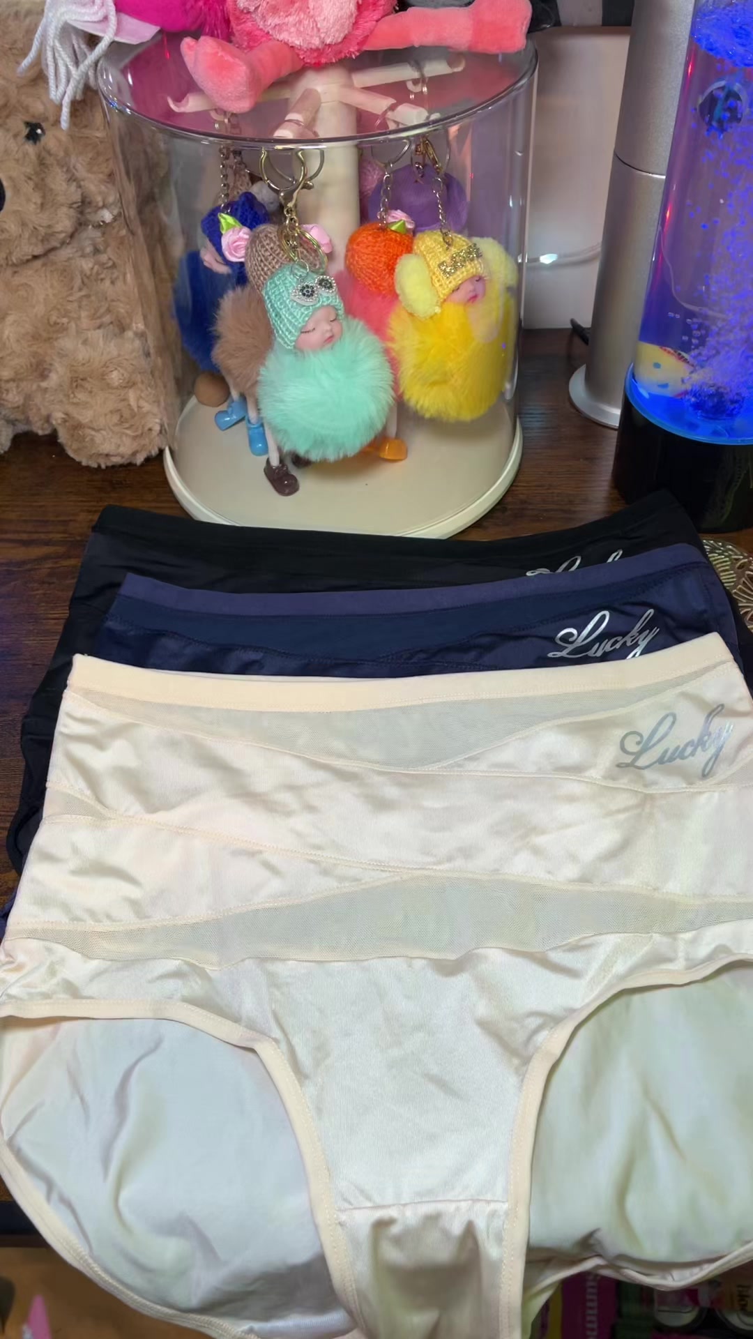 @Crystal&rsquo;s Shop Deals