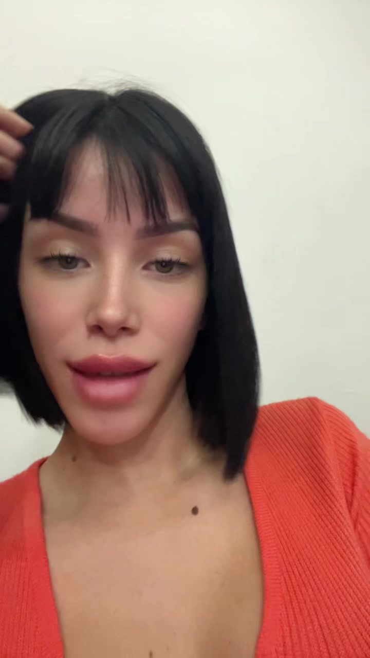 @Valentina Bravo