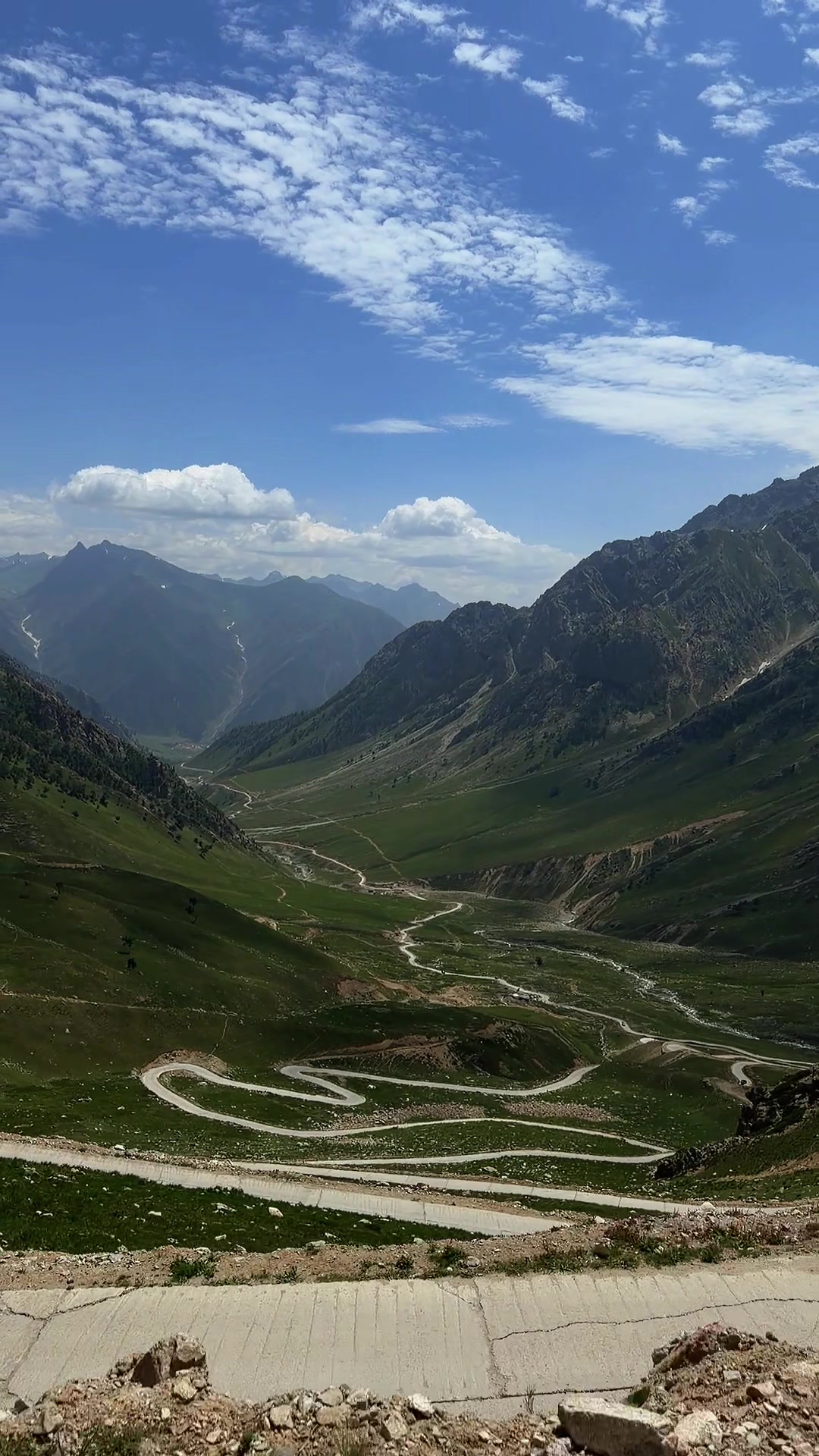 @travelwithbilal